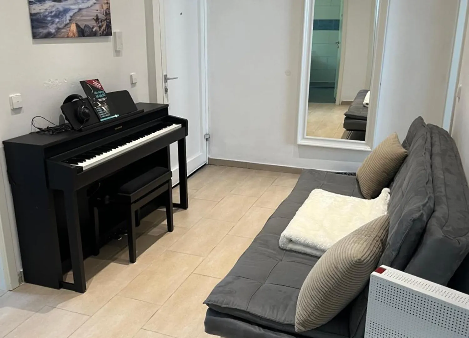 Hannover Messe Apartment 1